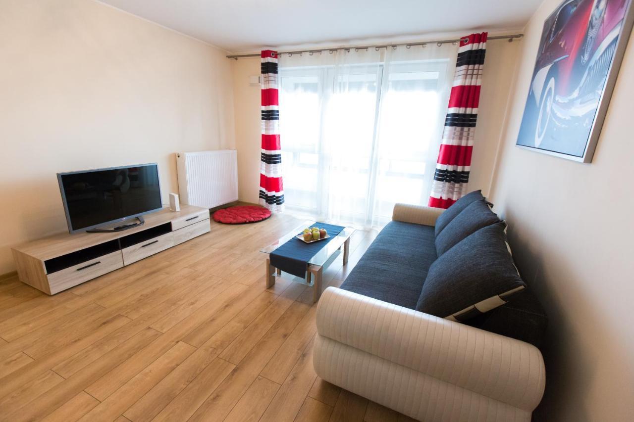 Pcd Aparthotel Ochota Warschau Buitenkant foto